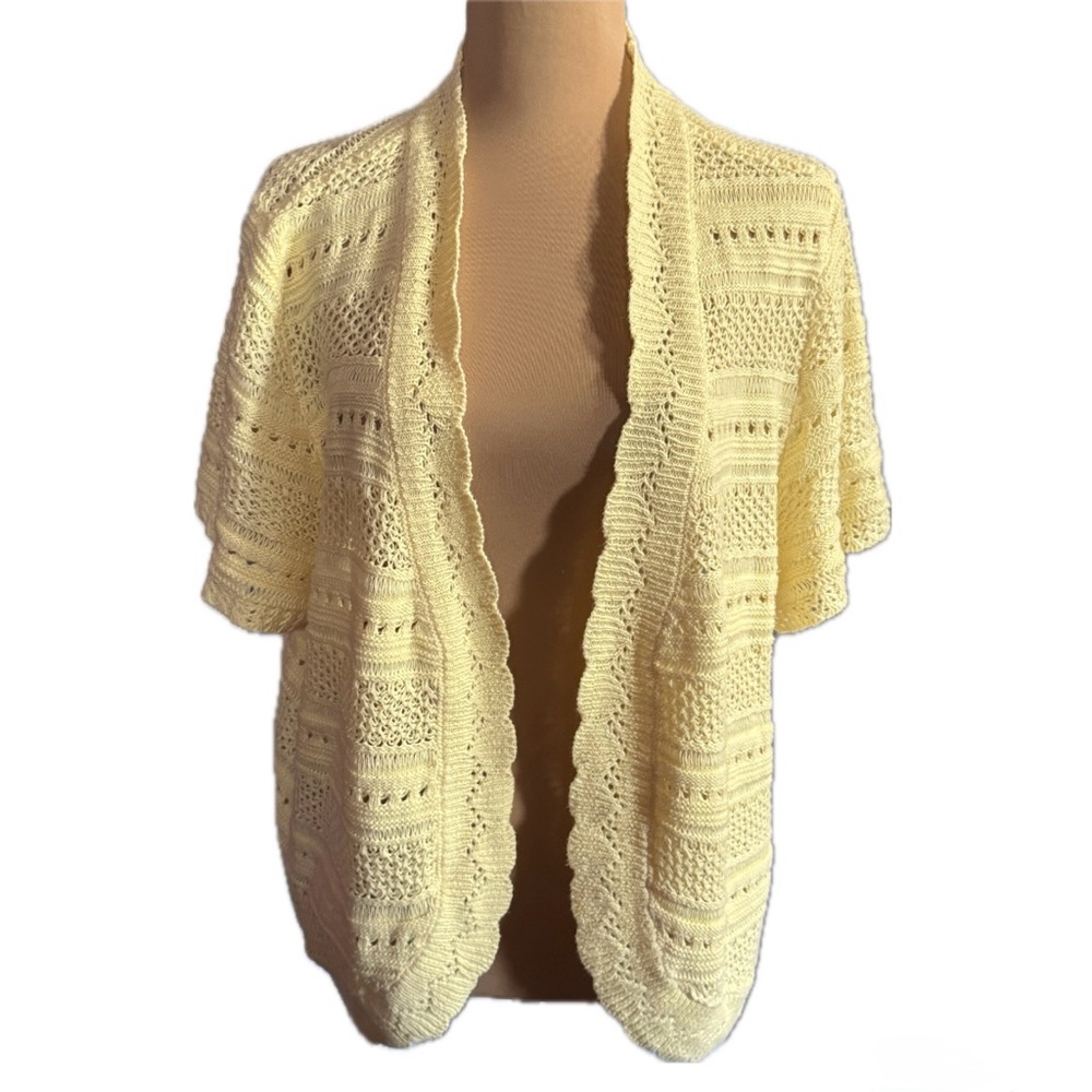 CJ Banks pointelle pale yellow short sleeve open front cardigan